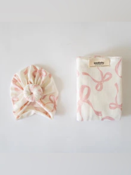 Knot Baby Ribbed Swaddle Blanket + Matching Top Knot Hat